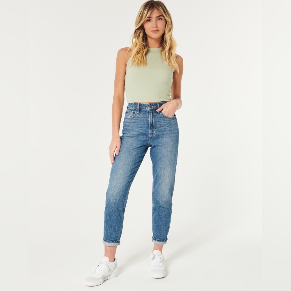 Hollister ultra high-rise mom jean 5R 27/27